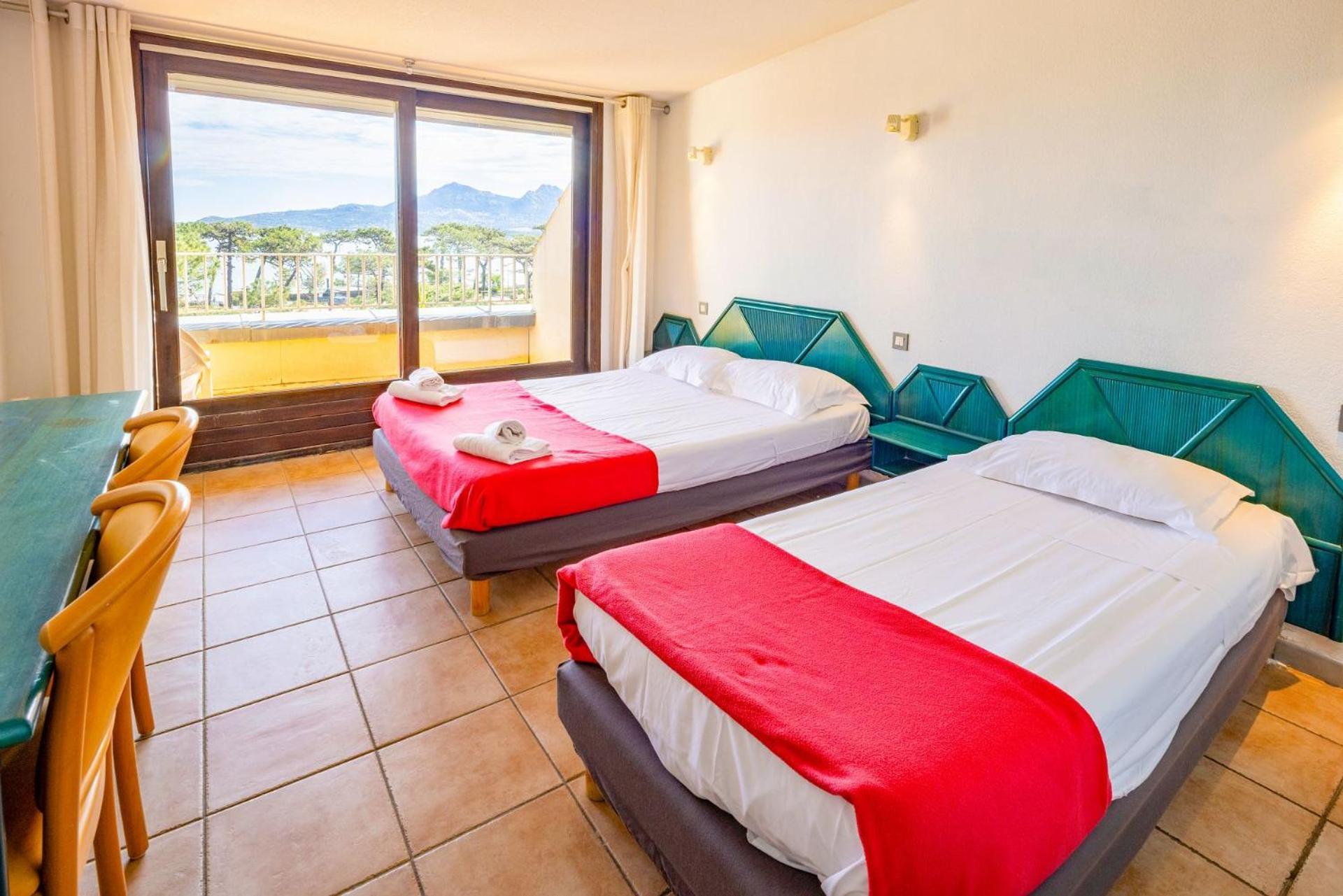 Village Club Mileade Calvi Кальві Екстер'єр фото