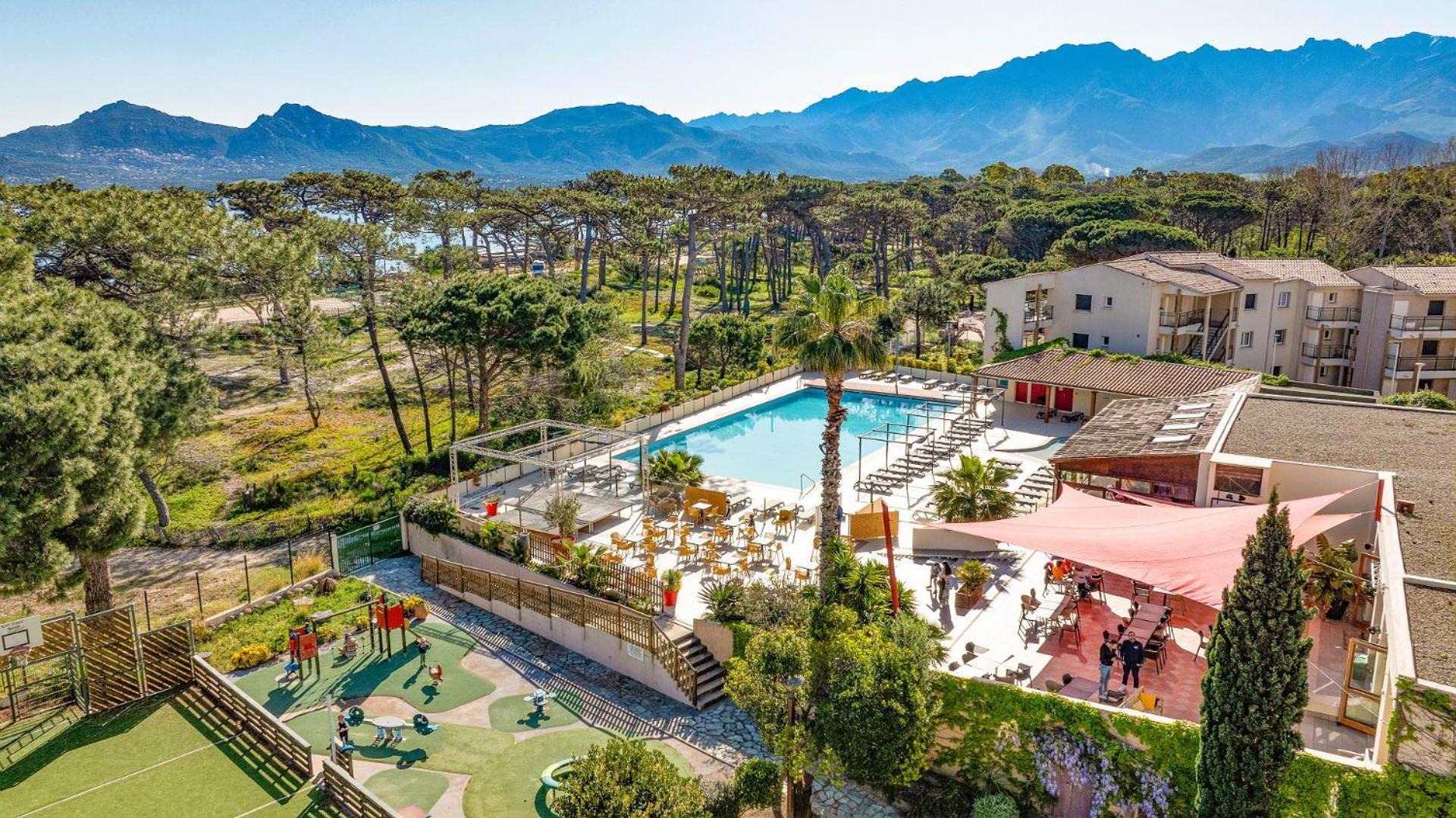 Village Club Mileade Calvi Кальві Екстер'єр фото